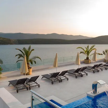 Nova 4* Neum